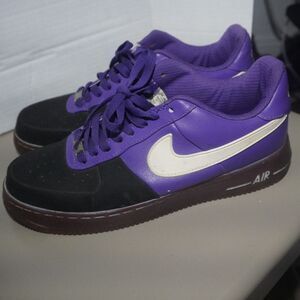 NIKE AIR FORCE 2009 SAMPLE HURACHE X JD VARSITY PURPLE AIR FORCE 1 SIZE 9.5M